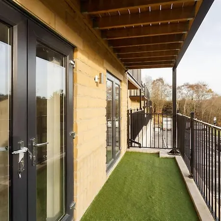 Ridge Court House - 6 Bedrooms - 5 Bathrooms - Sleeps 12 *